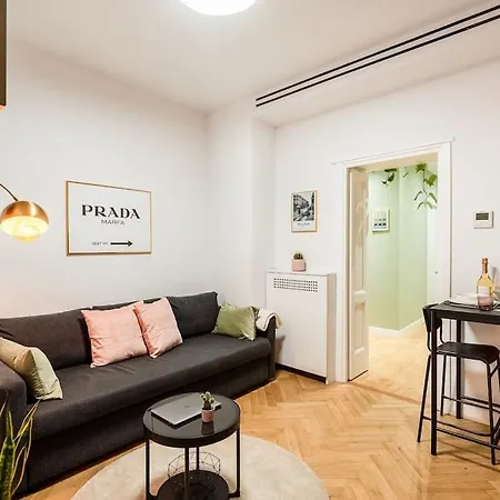 Peachtree Splendido Apt Nel Cuore Di Brera Milan Exterior photo
